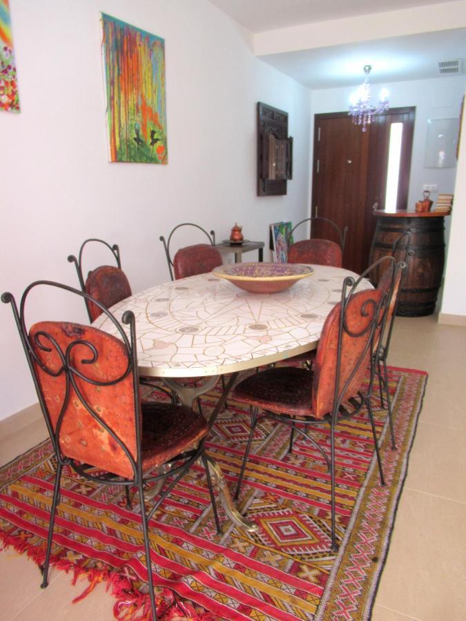 Single Room In Private House เอลรอมปิโด ภายนอก รูปภาพ
