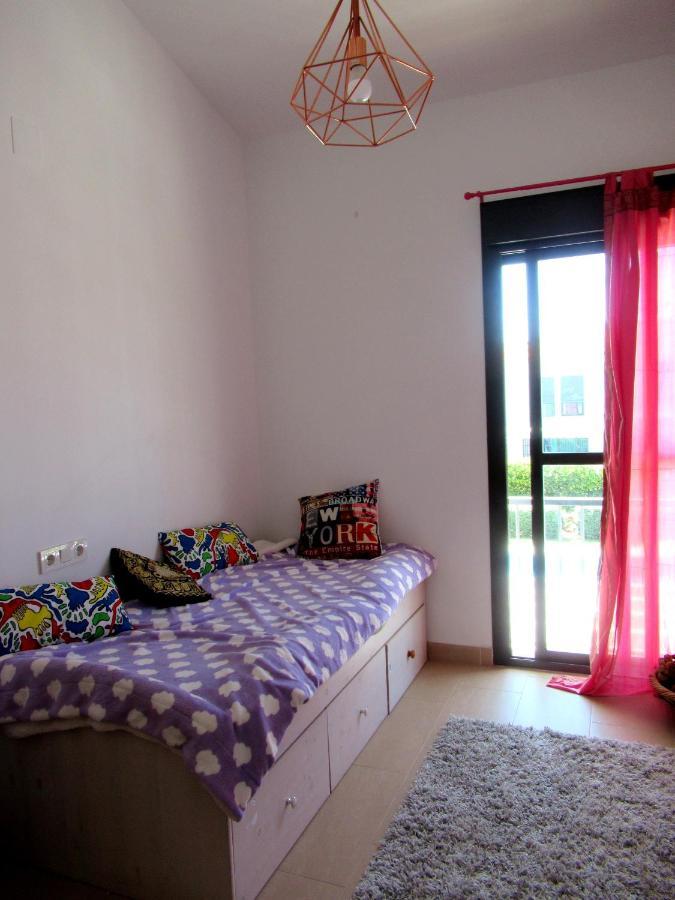 Single Room In Private House เอลรอมปิโด ภายนอก รูปภาพ