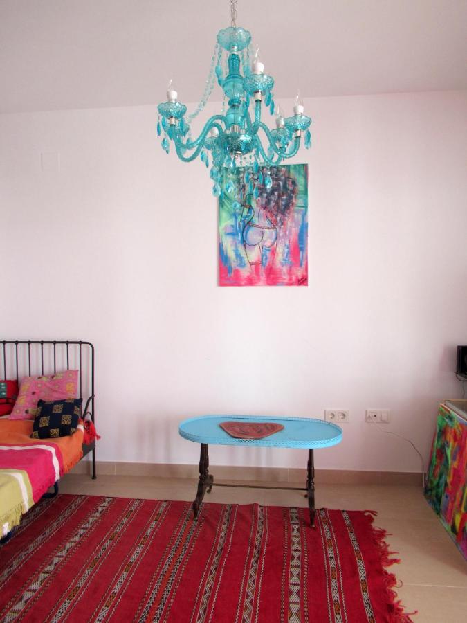 Single Room In Private House เอลรอมปิโด ภายนอก รูปภาพ