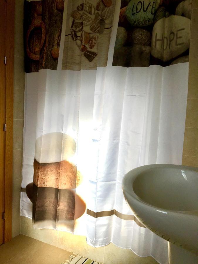 Single Room In Private House เอลรอมปิโด ภายนอก รูปภาพ
